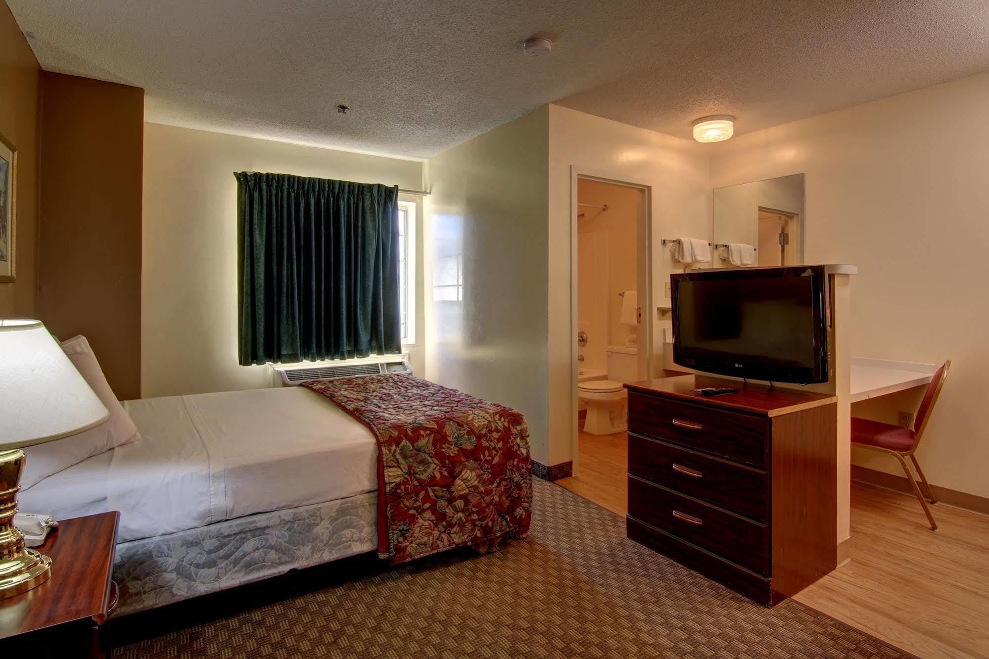 Intown Suites Extended Stay Atlanta Ga - Snellville Zewnętrze zdjęcie