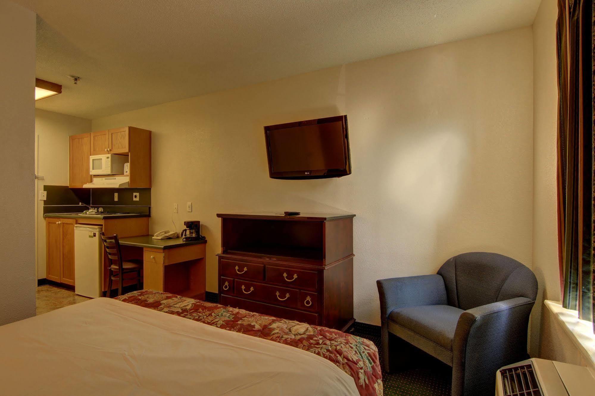 Intown Suites Extended Stay Atlanta Ga - Snellville Zewnętrze zdjęcie