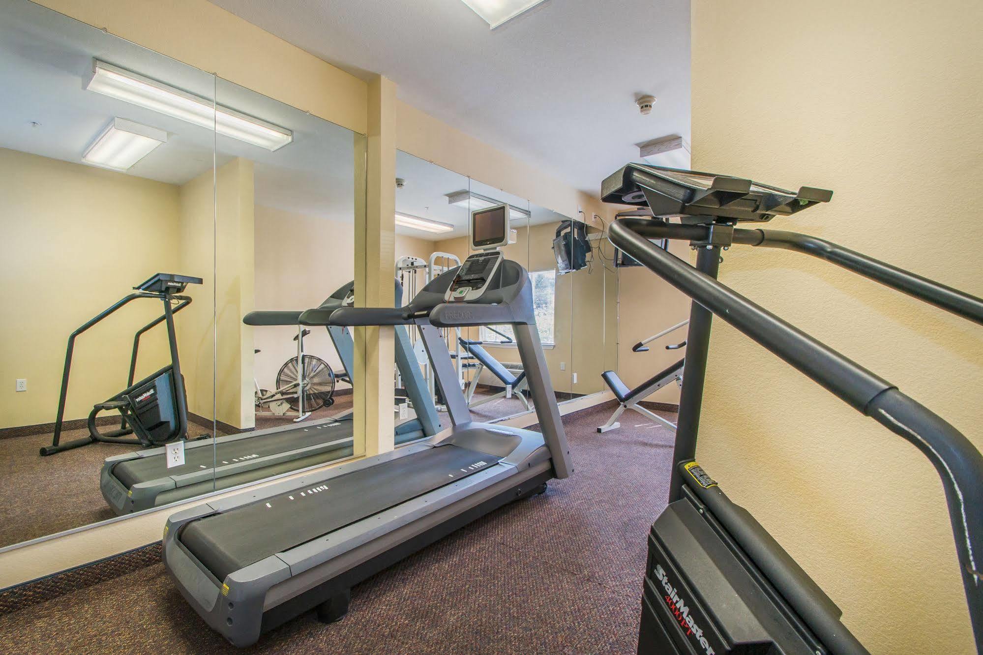 Intown Suites Extended Stay Atlanta Ga - Snellville Zewnętrze zdjęcie